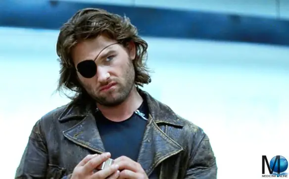 Escape from MEDICINA ONLINE New York is a 1981 American dystopian science-fiction action film co-written, co-scored and directed by John Carpenter Kurt Russell WALLPAPER HD PHOTO PICTURE MOVIE