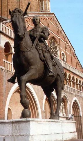 Monumento equestre al Gattamelata, realizzata da Donatello e situata in piazza del Santo a Padova..jpg