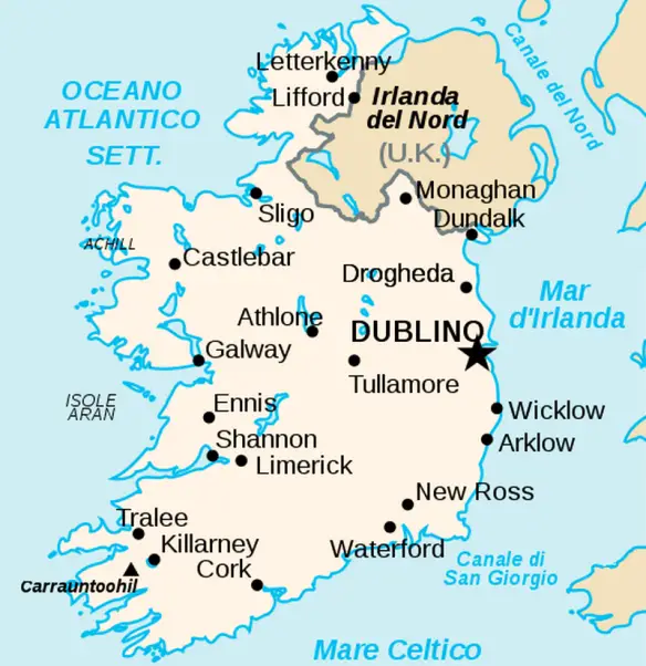 MEDICINA ONLINE MAP MAPPA EUROPA STATI NAZIONI IRLANDA EIRE IRELAND ISLANDA ISLAND DIFFERENT DIFFERENZE ISOLA IRLANDA DEL NORD NORTH CARTINA CAPITALE CITTA GEOGRAFIA.png