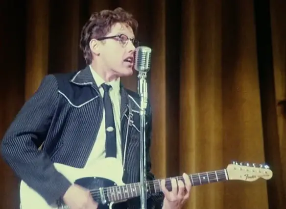 MEDICINA ONLINE The Buddy Holly Story guitars (10)